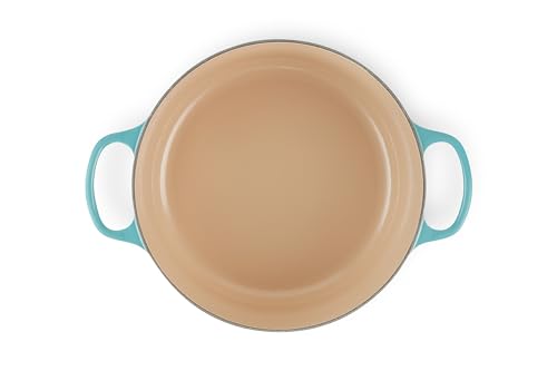 Le Creuset Enameled Cast Iron Signature Round Dutch Oven, 7.25 qt., Caribbean