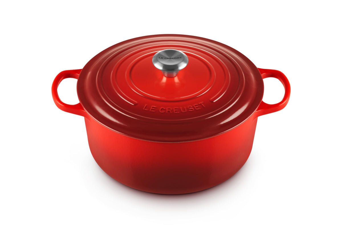 Le Creuset Enameled Cast Iron Signature Round Dutch Oven, 7.25 qt., Licorice