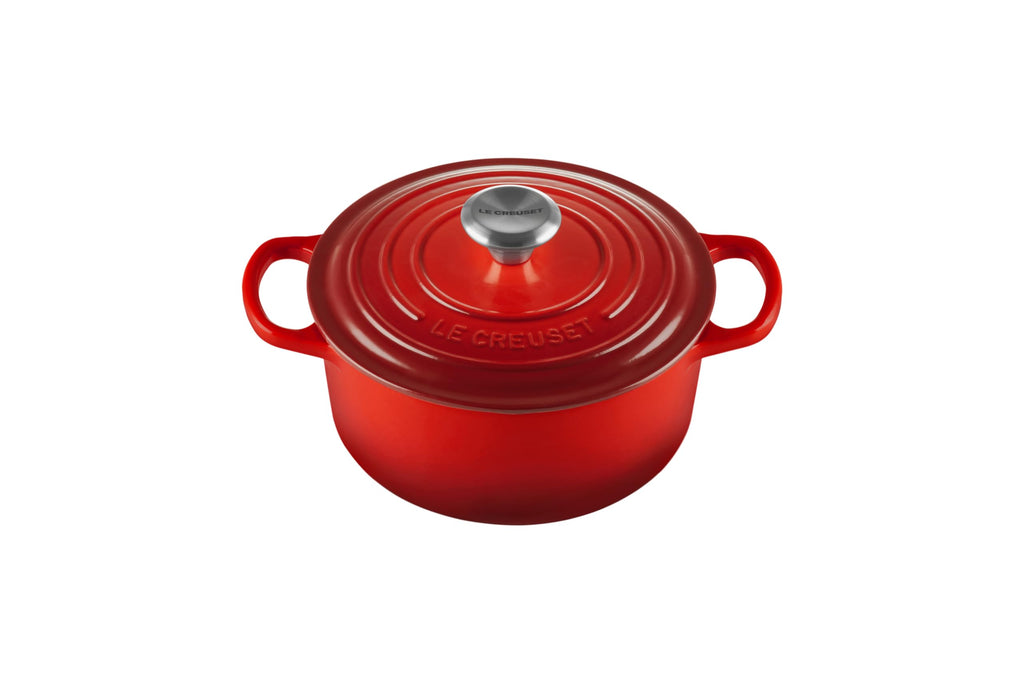 Le Creuset Enameled Cast Iron Signature Round Dutch Oven, 7.25 qt., Caribbean
