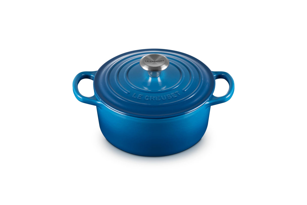 Le Creuset Enameled Cast Iron Signature Round Dutch Oven, 7.25 qt., Caribbean