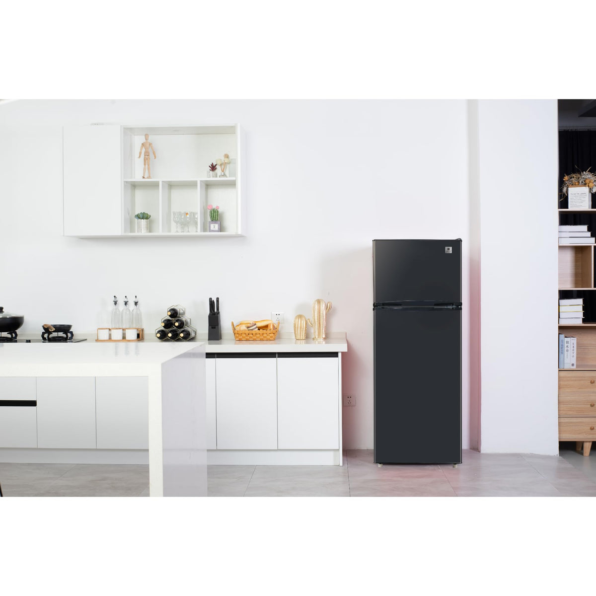 ARCTIC CHEF ACFR741WHITE6COM Apartment Size Large Compact Fridge, 7.5, White
