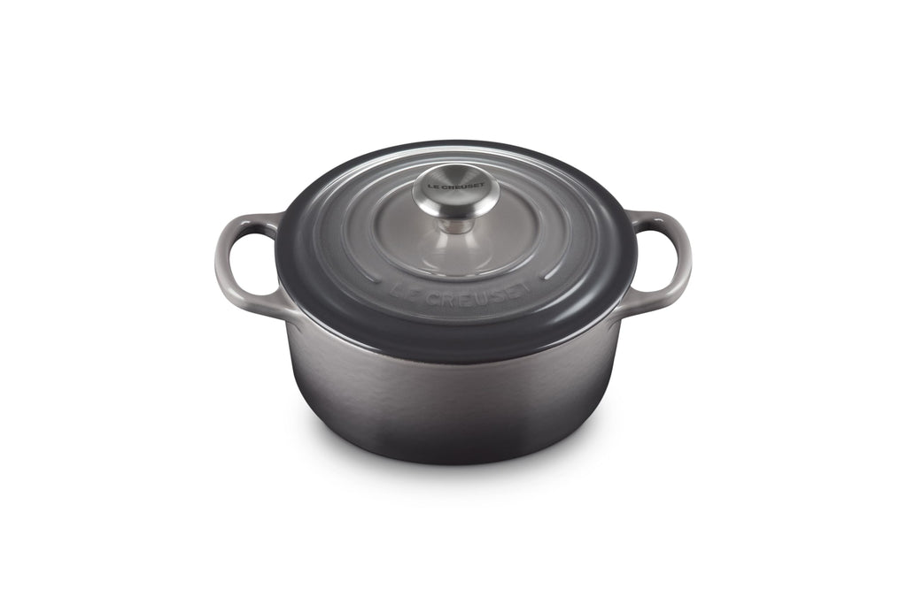 Le Creuset Enameled Cast Iron Signature Round Dutch Oven, 7.25 qt., Caribbean
