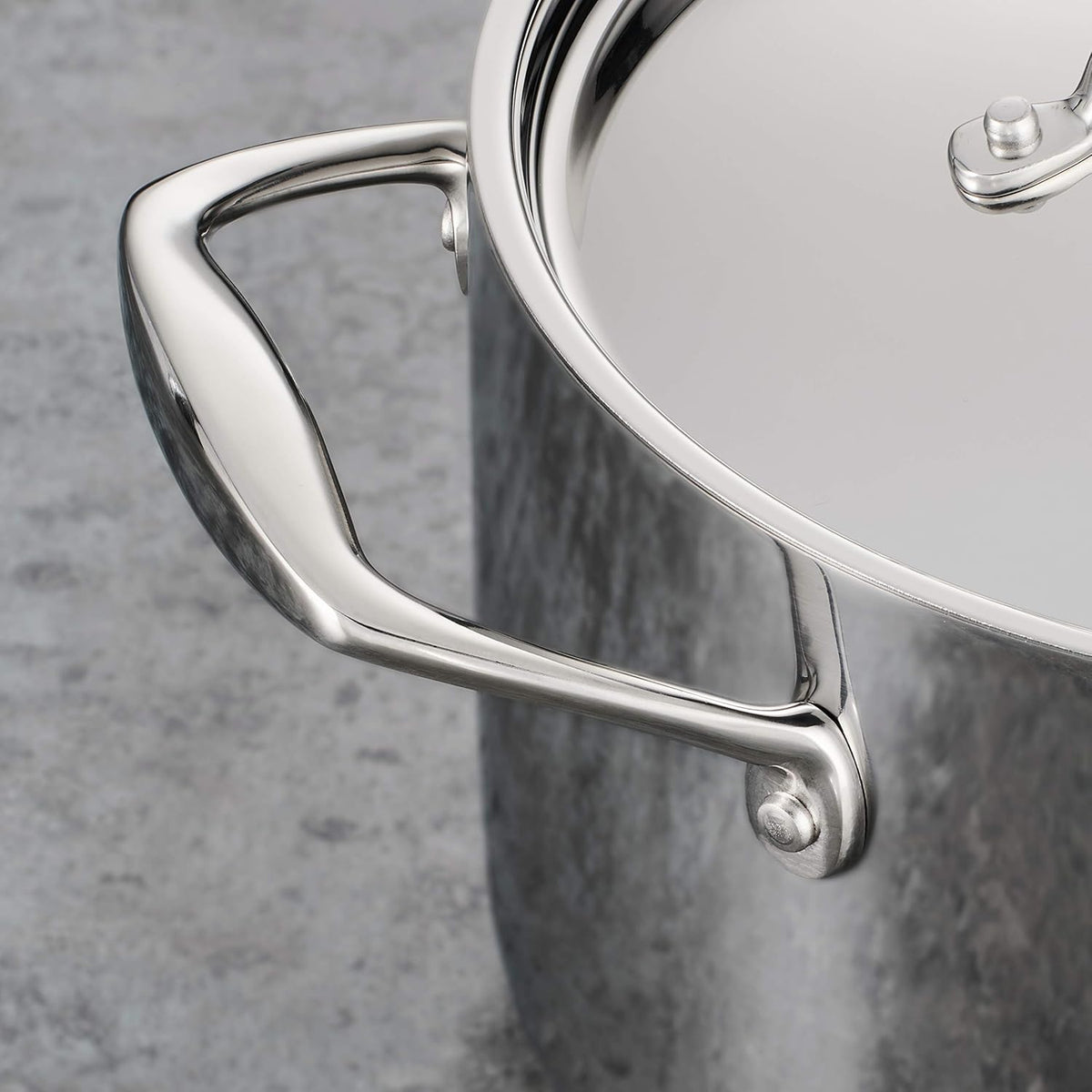 Tramontina Signature Tri-Ply Clad Stainless Steel 12-Piece Cookware Set with Lids, Pots and Pans Kitchen Set, Induction-Ready, Dishwasher-Safe, NSF