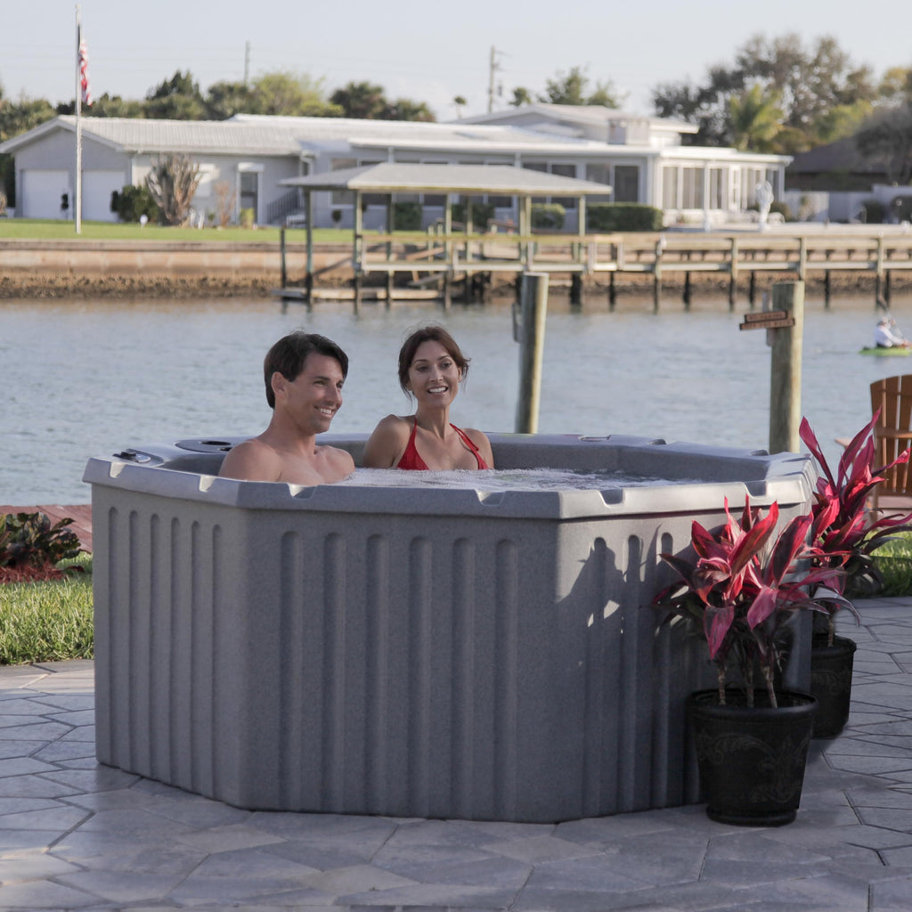 AquaLife Invi 5-Person Hot Tub with 11 Hydro Jets, LED Lighting & Insulated Cover C Non-Lounger Spa for Relaxation & Therapy