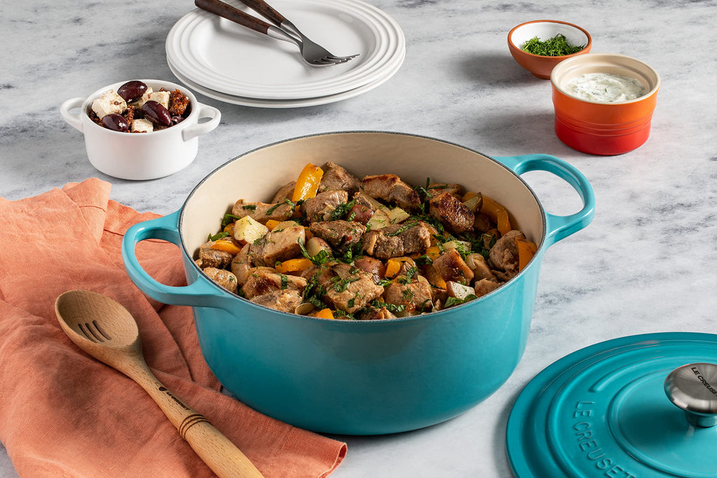Le Creuset Enameled Cast Iron Signature Round Dutch Oven, 7.25 qt., Caribbean